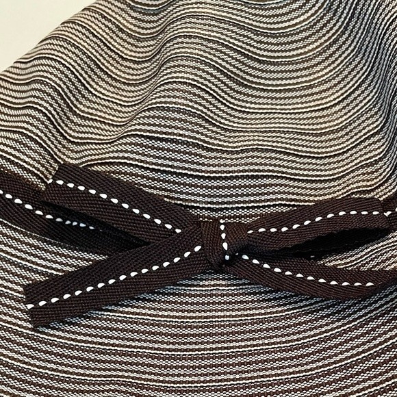 Gap Brown Stripped Sun hat M/L - Picture 5 of 5